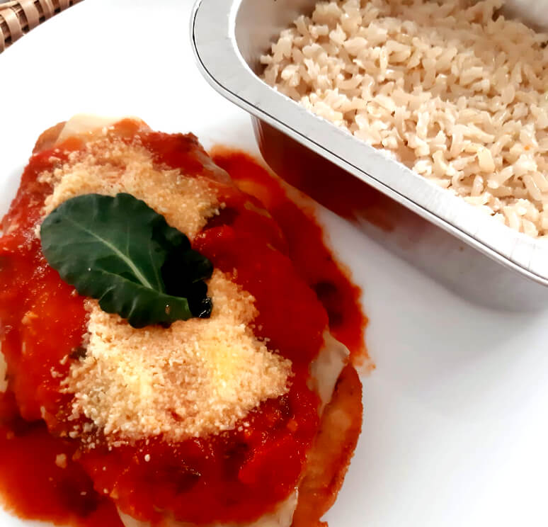 Parmegiana de carne com arroz integral